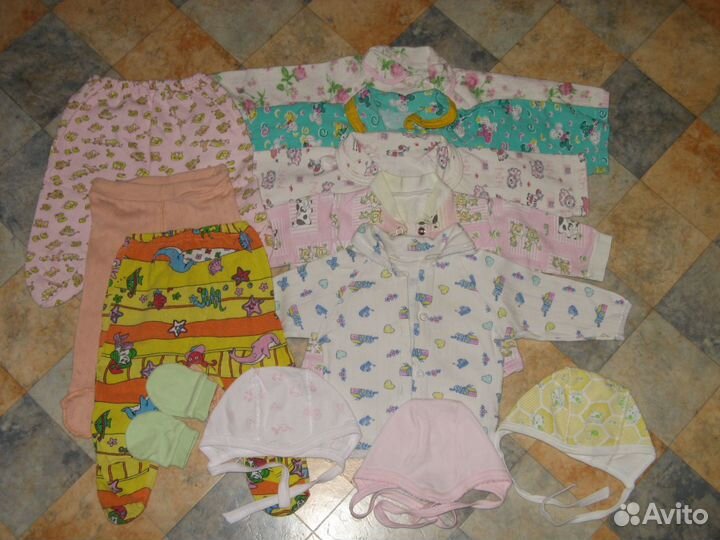 Одежда для ребенка от рождения до года