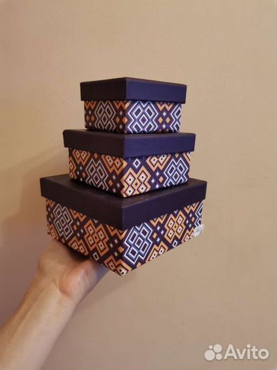 Подарочные коробки, бумага, упаковка