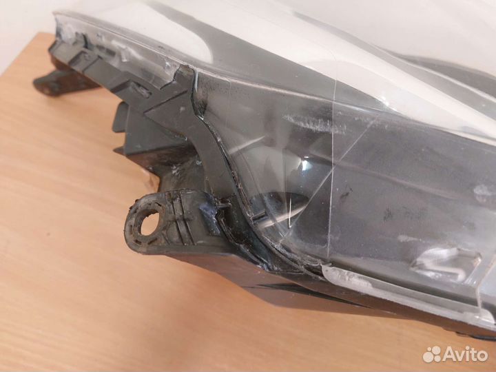 Фара правая Hyundai Solaris 1