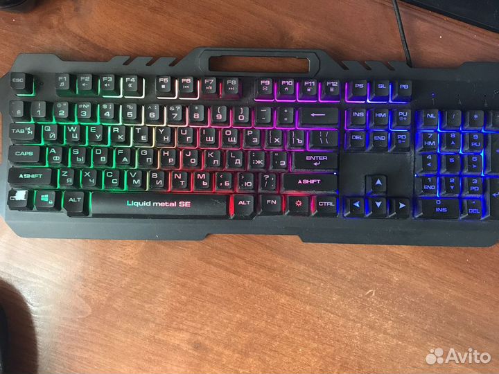 Игровая клавиатура dexp liquid metal se