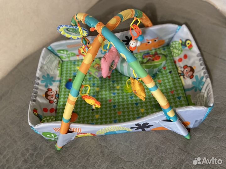 Развивающий коврик