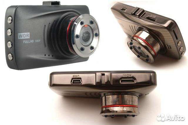 Автомобильный видеорегистратор Blackbox T671