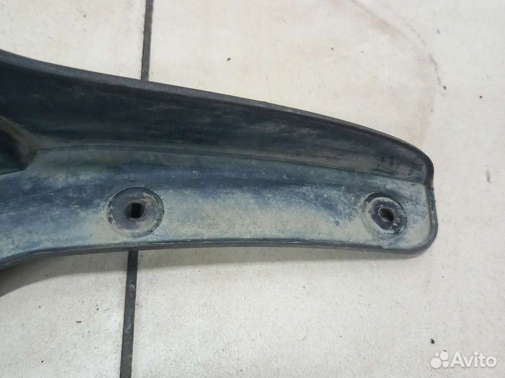 Передний левый брызговик Hyundai ix35