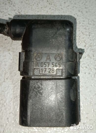 Датчик ABS задний Mercedes W205 CClass