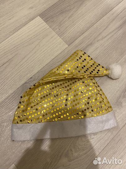 Шапка деда мороза