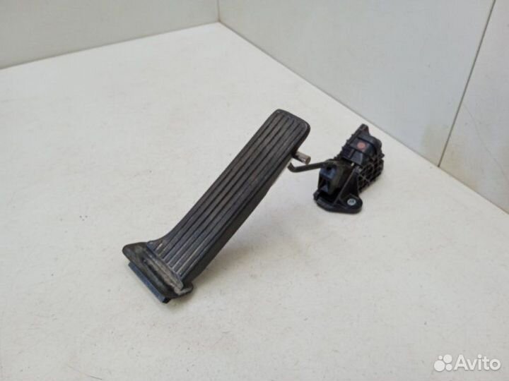 Педаль газа Toyota Mark X X120 2.5 2007