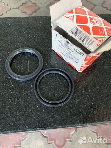 Уплотнительное кольцо