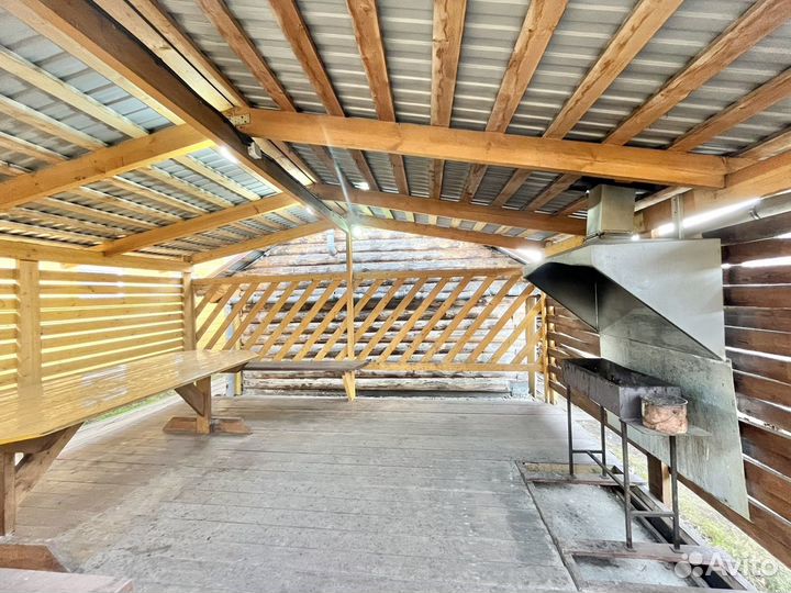 Русские бани с беседками и мангалами