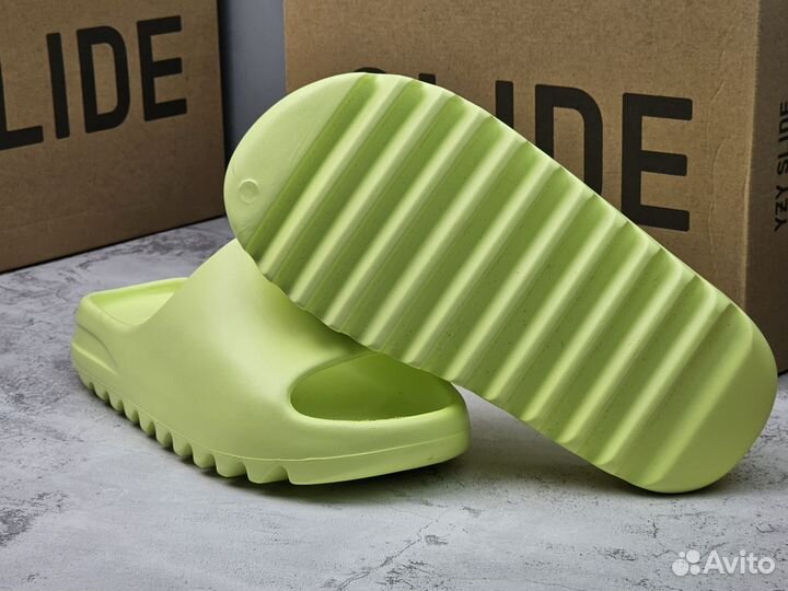 Тапки Adidas Yeezy Slide 