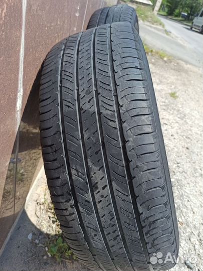 Michelin Latitude Tour HP 215/65 R16