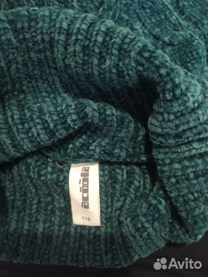 Свитер акула