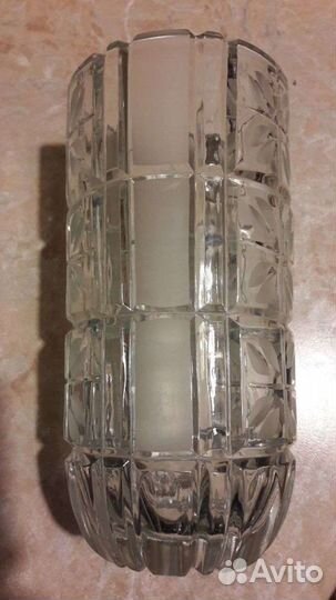 Большая хрустальная ваза для цветов