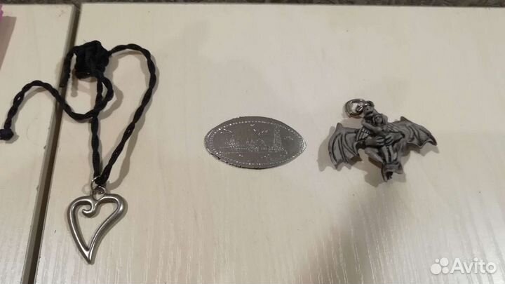 Лава лампа, матрешка, статуэтки, киндер