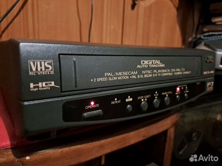 Видеомагнитофон JVC HR P7A