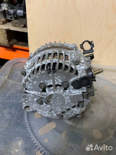 Генератор Nissan X-Trail T30 QR20DE QR25DE