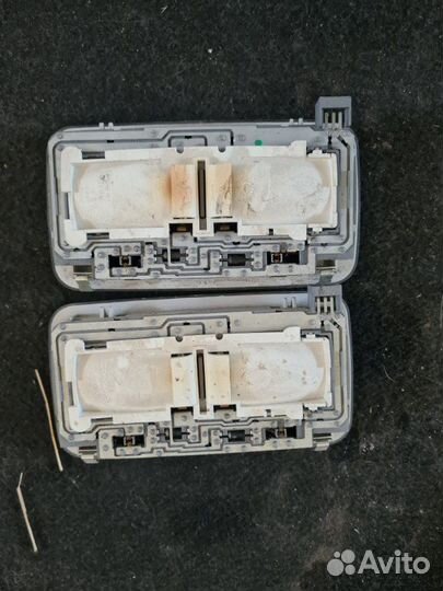 Фонарь салона Fiat Doblo 2011