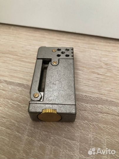 Зажигалка бензиновая