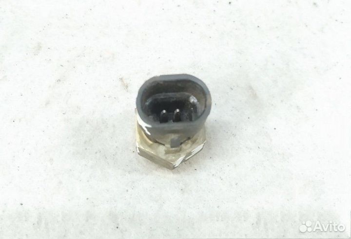 Датчик температуры охлаждающей жидкости Chevrolet