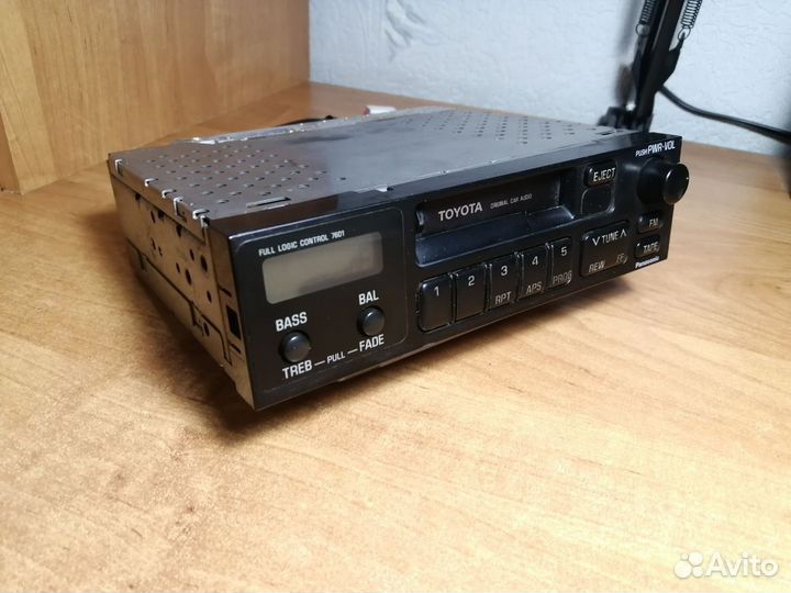 Кассетные магнитолы и радиоприёмники