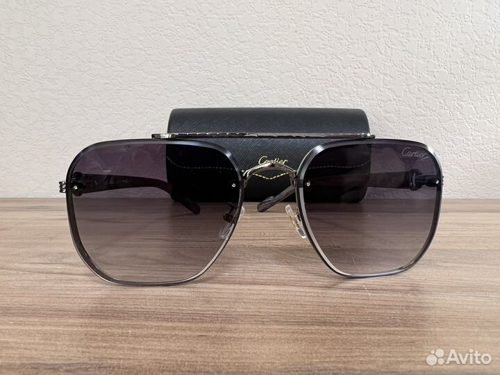 Солнцезащитные очки мужские cartier