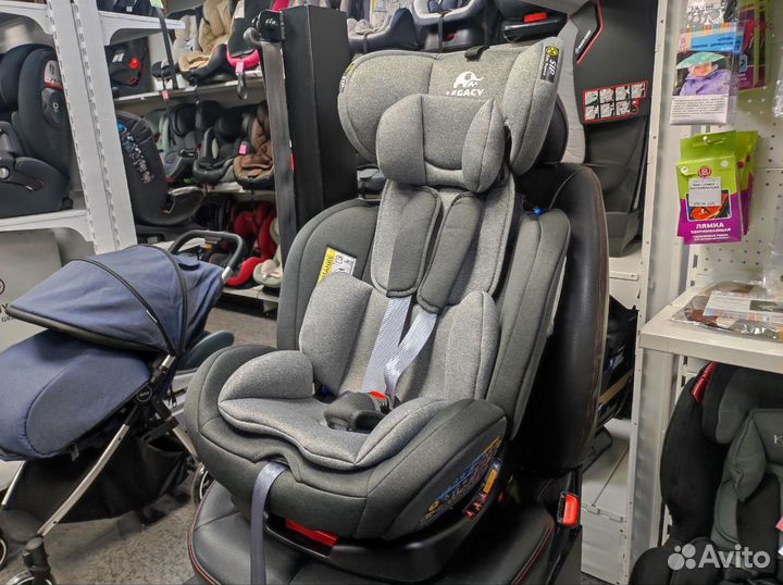 Автокресло Legacy YC06 Поворотное