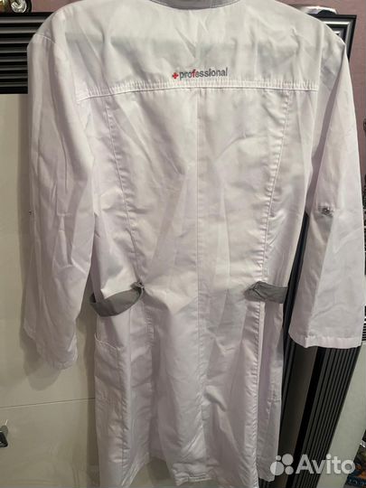 Халаты медицинские в ассортименте, 5 шт., 42-44