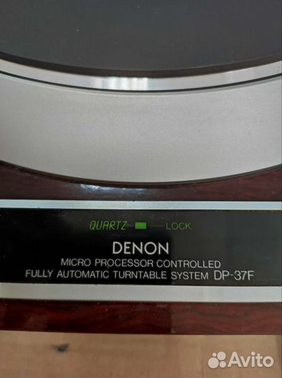 Проиграватель винила Denon DP-37F