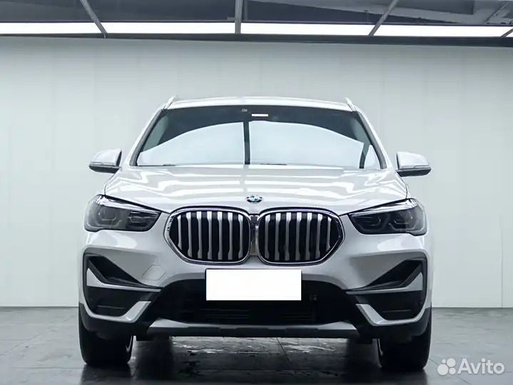 BMW X1 2.0 AMT, 2022, 27 083 км