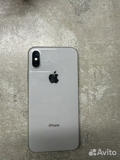 iPhone X, 64 ГБ