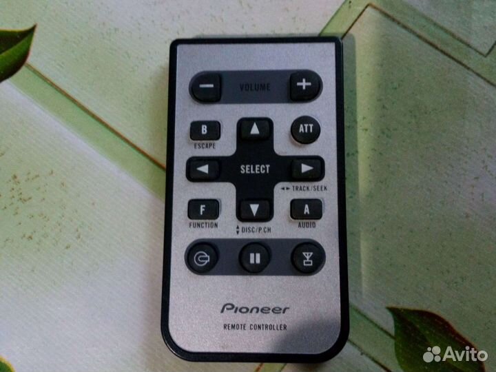 Пульт для автомагнитолы