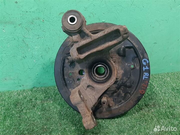 Кулак задний левый Subaru Forester SG/S11 2003