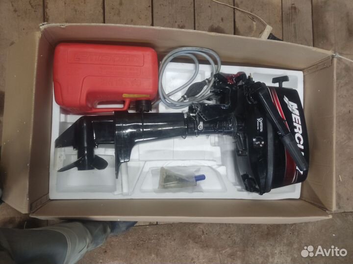 Лодочный мотор mercury 5