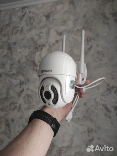 Поворотная Wi-Fi камера видеонаблюдения 4MP