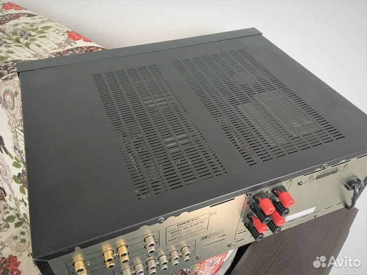 Усилитель Onkyo A-8670.220 V.(Торг)