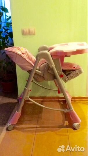 Детский стульчик для кормления
