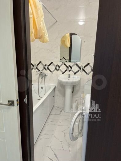 1-к. квартира, 37 м², 11/17 эт.
