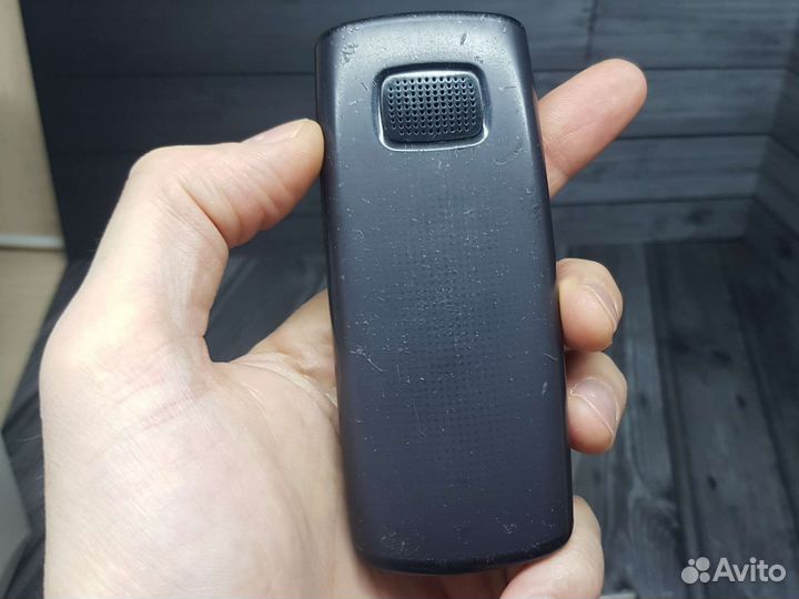 Nokia X1-01