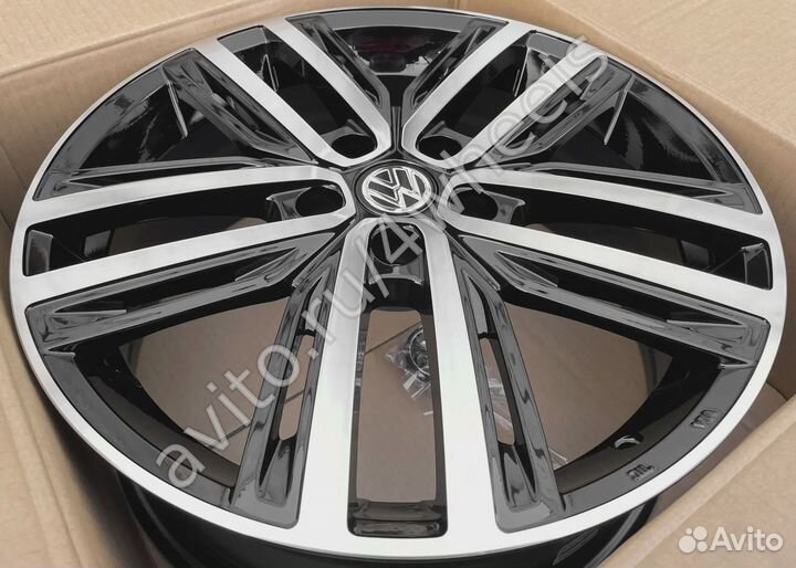 Диски Фольксваген Тигуан R18