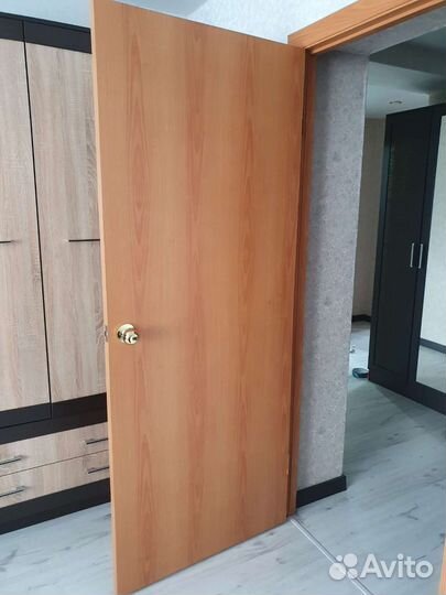 Дверь межкомнатная 80см с коробкой
