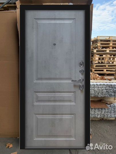 Дверь входная