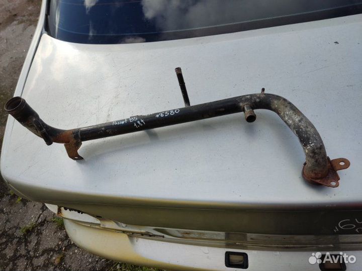 Трубка охлаждения двс Volkswagen Passat B5 седан