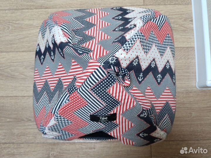 Домик лежанка для кошки бу