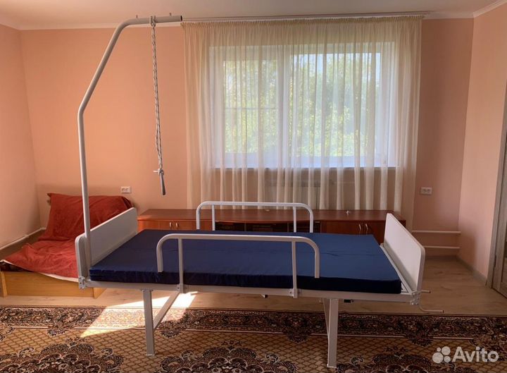 Кровать медицинская для лежачих дс-030