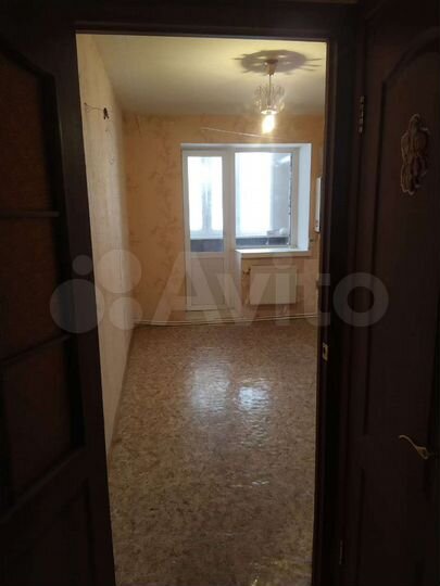 3-к. квартира, 70 м², 1/3 эт.