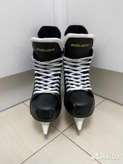 Коньки хоккейные bauer supreme s140
