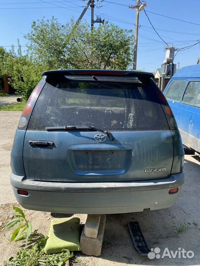 Дверь багажника toyota raum EXZ10