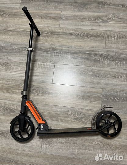 Самокат взрослый reaction