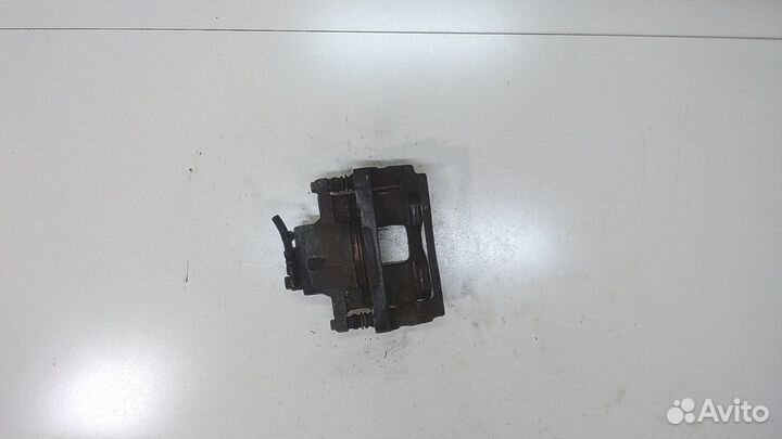 Суппорт Dodge Nitro, 2008