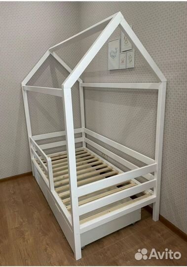 Детская кровать новая