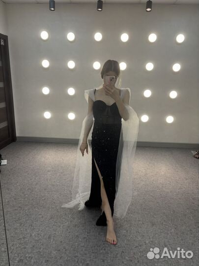 Вечернее платье на выпускной фотосессию